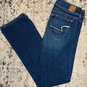 American eagle size 6 bootcut jean